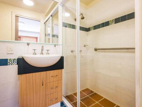 Riverview Apartments 1.3 - Accommodation Asia 4