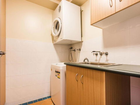 Riverview Apartments 1.3 - Accommodation Asia 3