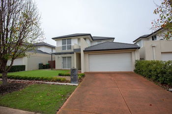 Cocoroc VIC Accommodation Asia