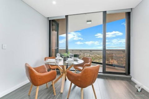 Awesome View 2Bed 2Bath APT + FREE PARKING NPA330 - Accommodation Asia 0