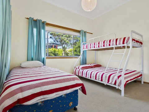 Fairwater In Mollymook - Accommodation Asia 2