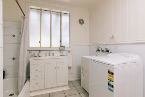 DOVESTONES By THE SEA INVERLOCH - Accommodation Asia 2