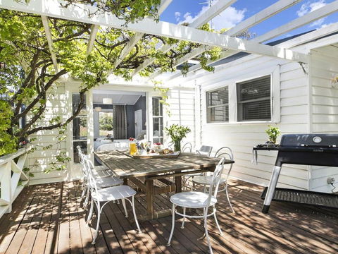 Bourne Cottage Perfect For All Seasons - Accommodation Asia 2