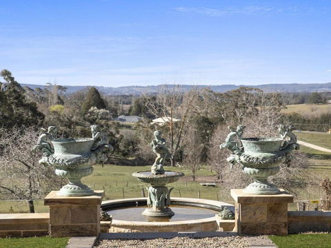 Kilburn Views As Far As The Eyes Can See - Accommodation Guide 3