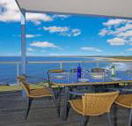 Le Vista panoramic views looking south - Accommodation Guide