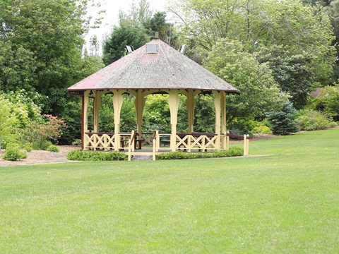 Old Bank Stables 3 Night Weekends For Price Of 2 - Accommodation Guide 1