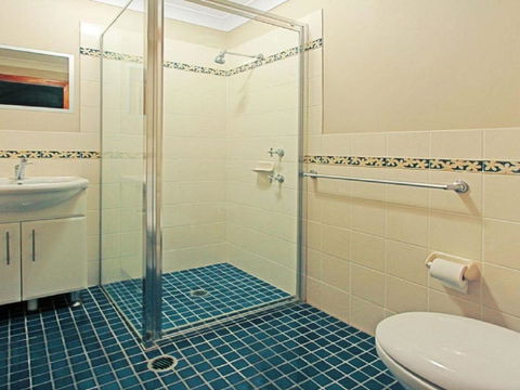 Sandlewood Breeze Spacious Entertainer - Accommodation Guide 3