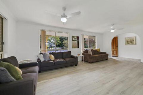 Perfect Getaway Hervey Bay - Accommodation Guide 2