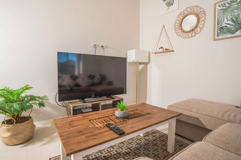 Peaceful 2kingbed Rootyhill Townhouse Near Station - Accommodation Asia 2