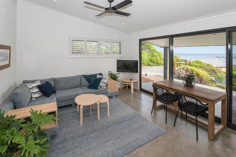 FortyTwo Mini - Accommodation Guide 2