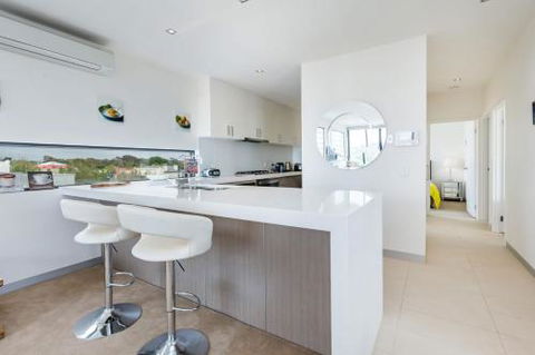 THE PENTHOUSE MORNINGTON - Accommodation Asia 1