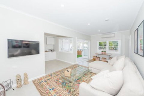 Kiama - Accommodation China 0