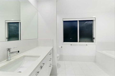 THE BEACH OASIS At 360 - Accommodation Asia 1