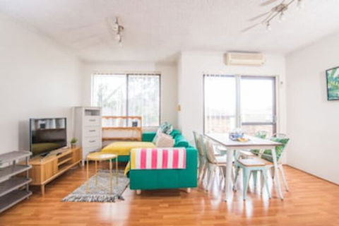 Simple Comfort! 2bed1bath Unit In Meadowbank - Accommodation Guide 0