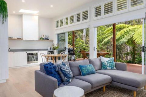 Studio By The Bay :: Jervis Bay Rentals - Accommodation Guide 0