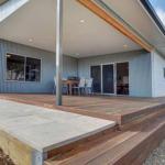 Grey On The Bay - Accommodation Guide 0