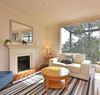 Villa Executive 2br Viti Resort Condo located within Cypress Lakes Resort nothing is more central - Accommodation Asia