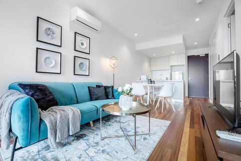 Elegant 2br@footscray Station - Accommodation Asia 3
