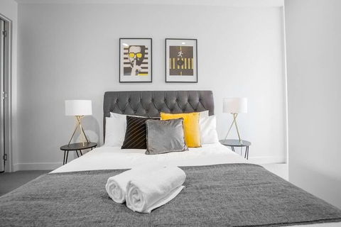Elegant 2br@footscray Station - Accommodation Asia 5