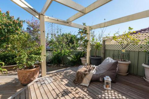 ULTRA SPACIOUS STYLISH HOME In PRESTONS SYDNEY - Accommodation Asia 5