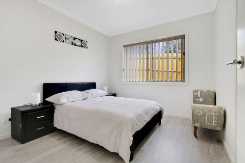V & V Family Dream Away - Accommodation Asia 6