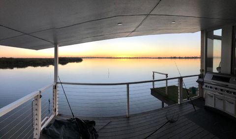 Carnarvon Beach Retreat - Accommodation Asia 5