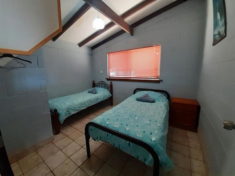 Carnarvon Beach Retreat - Accommodation Asia 6