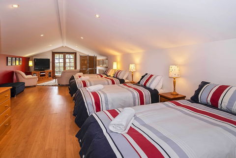 Tranquility On Troon - Accommodation Guide 3