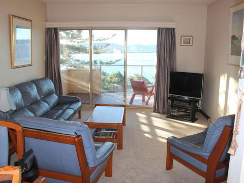 Cumbernauld #9 9 / 12 Terrigal Esp - Accommodation Guide 2