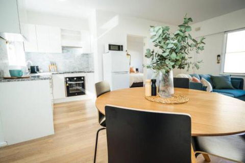 Sahara On Anzac Close To Airport City & Beach! - Accommodation Asia 3