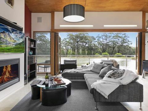 Casa Sul Lago Quite Simply A Very Special Place - Accommodation Guide 5