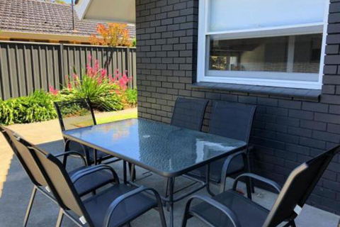 Murrays Place On Pakenham - Accommodation Asia 7