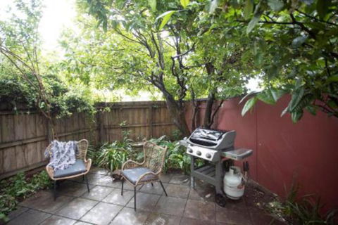 MONREPOS - Accommodation Asia 2