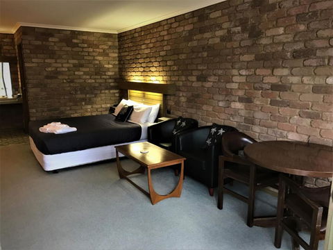 Eildon Lake Motel - Accommodation China 3