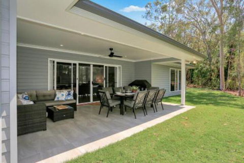 Hamptons At The Point - Accommodation Guide 7