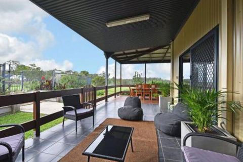 Kelman Cottage Tucked Away With Pool + Native Wildlife - Accommodation Asia 4