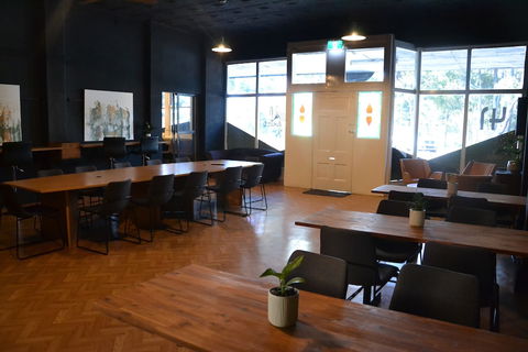 Black Diamond Lodge - Accommodation Asia 4