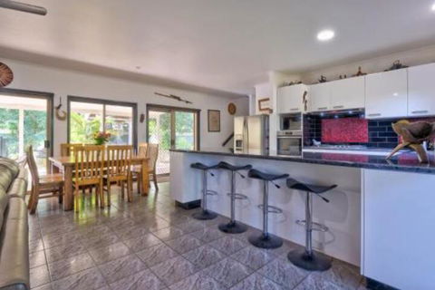 Sandy Feet Retreat Hervey Bay - Accommodation Guide 6