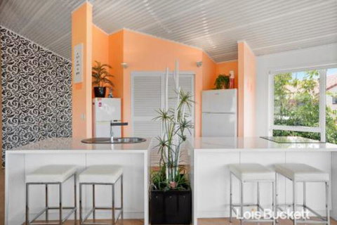 Foot Prints - Accommodation China 3