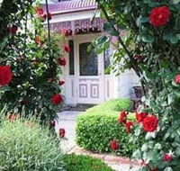 Bed  Breakfast at Stephanies - Accommodation Asia