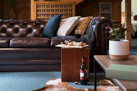 The Lodge Daylesford - Accommodation Asia 4