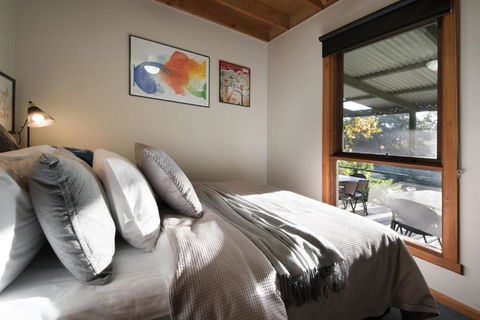 The Lodge Daylesford - Accommodation Asia 5