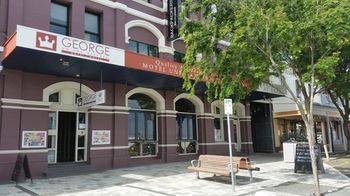 George On The Terrace - Accommodation Guide 0