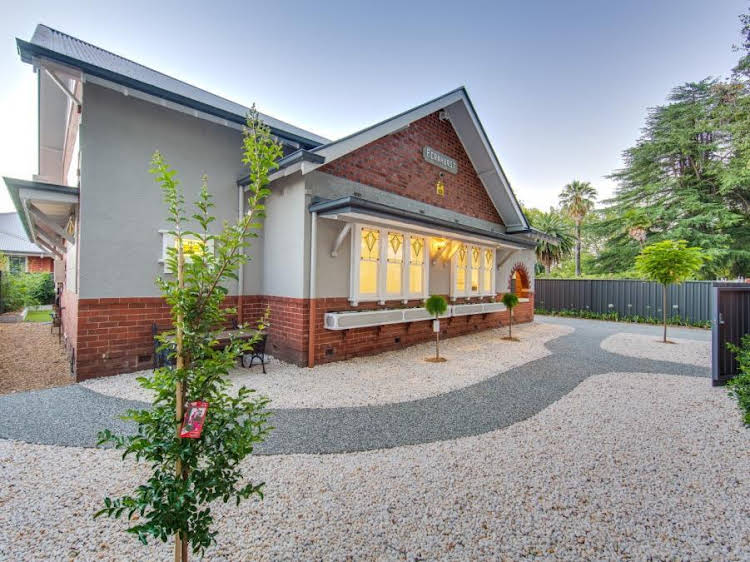 Wirlinga NSW Accommodation Guide