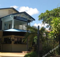 Dingo Moon Lodge Hostel - Accommodation Asia