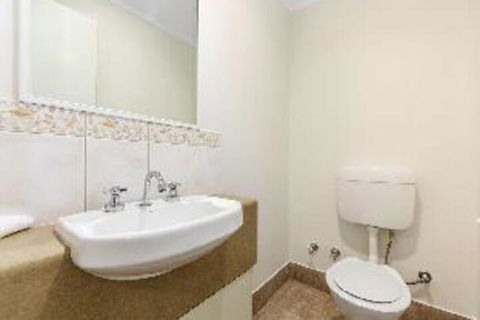 Penthouse City Apartment - Accommodation Asia 1