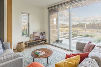 Lightshift Clunes - Accommodation Asia 0