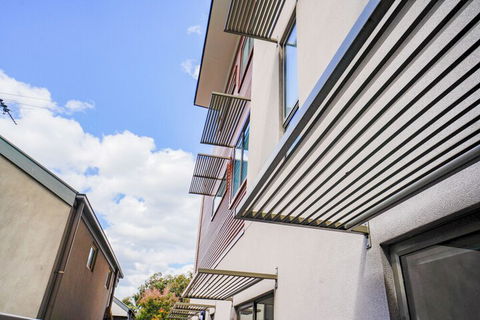 Brunswick Living Luxury Apartments - Accommodation Guide 2