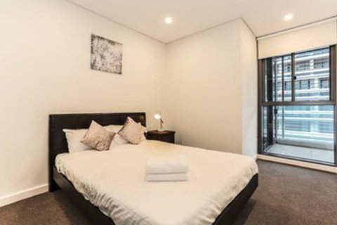 New Bright Apartment In Waterloo - Accommodation Guide 4