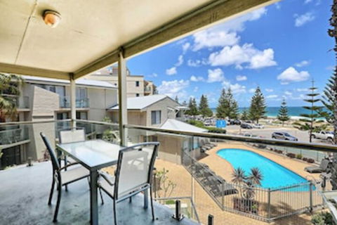 Scarborough Beach Front Resort - Shell 7 - Accommodation Guide 0